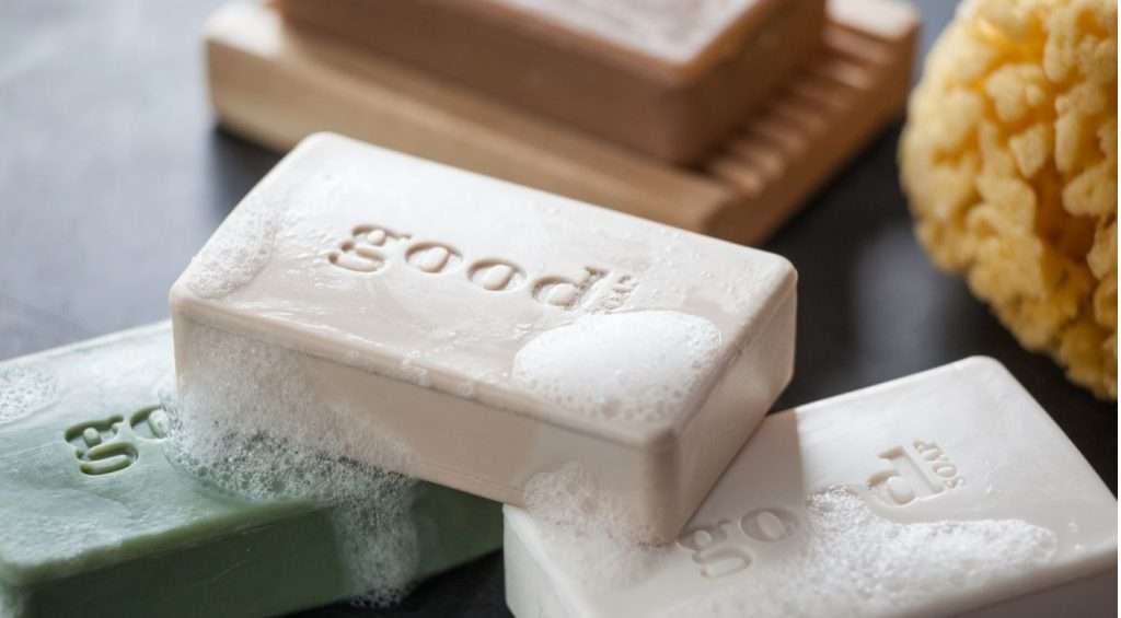 Are Soaps and Detergents Making Us Dirtier? Plus: 3 Sustainable and Nontoxic Options