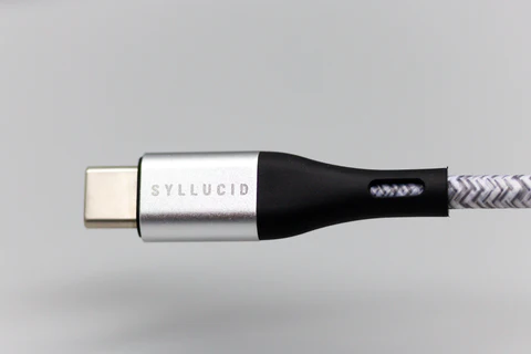 Syllucid  USB cable