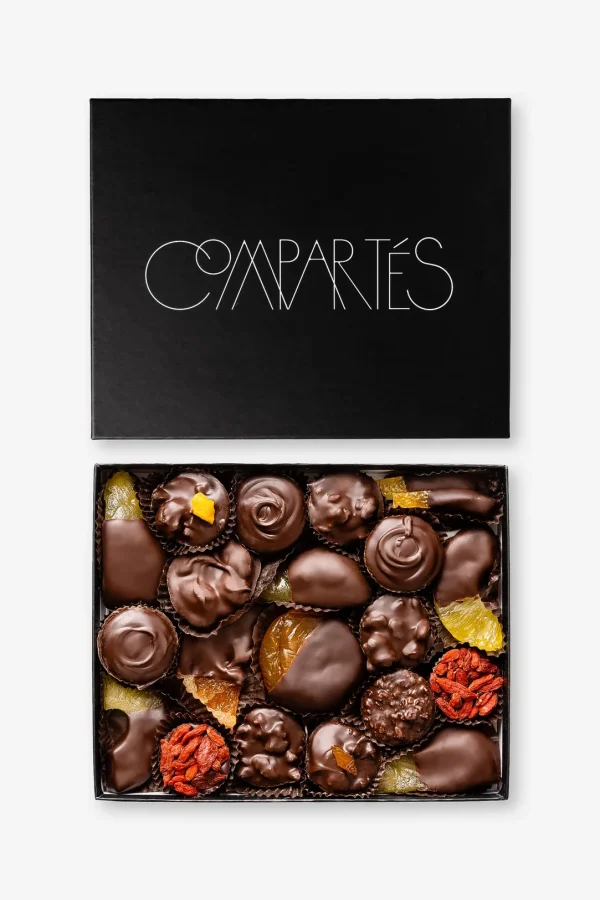 compartes vegan chocolate covered fruit