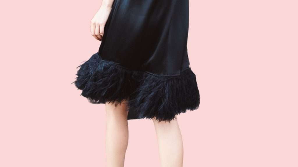 Ethical Plumes' dress with artificial ostrich feathers
